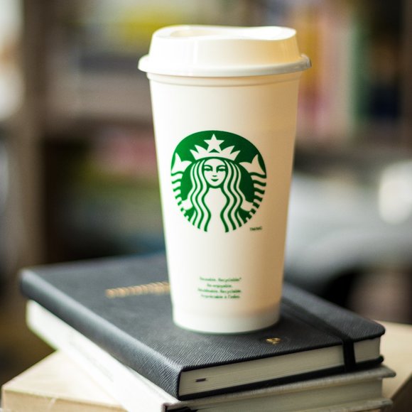 Starbucks | Reusable Plastic Cup - White, 16oz